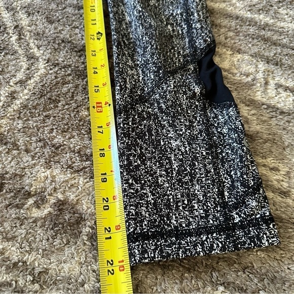 Lululemon Pace Rival Crop 22” Power Luxtreme Suited Jacquard Black White / Black - Picture 14 of 16